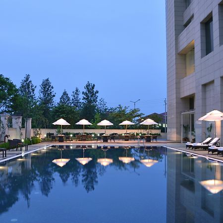 Holiday Inn Chandigarh Panchkula Exterior foto The Park, Hyderabad