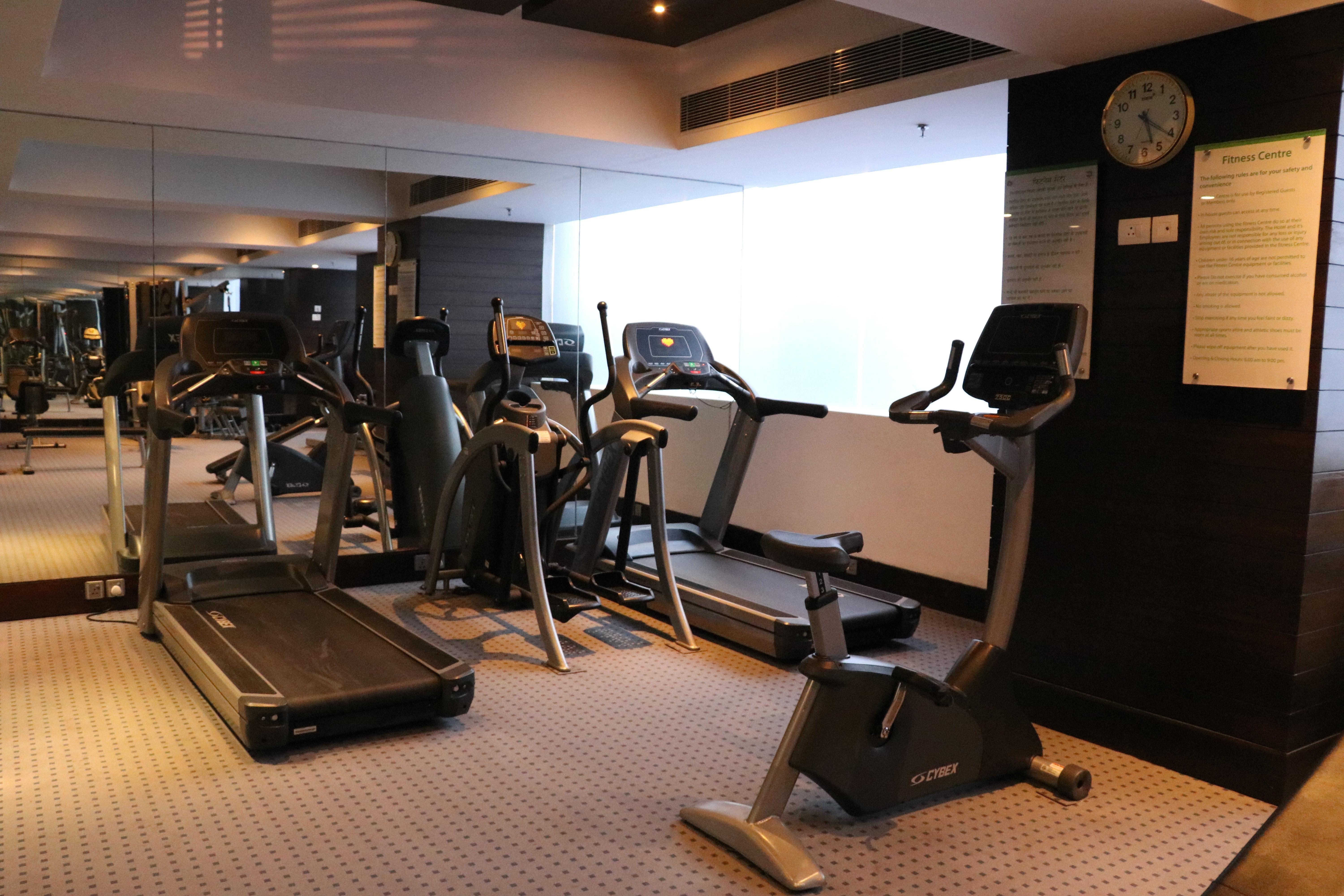 Holiday Inn Chandigarh Panchkula Exterior foto A gym in a hotel