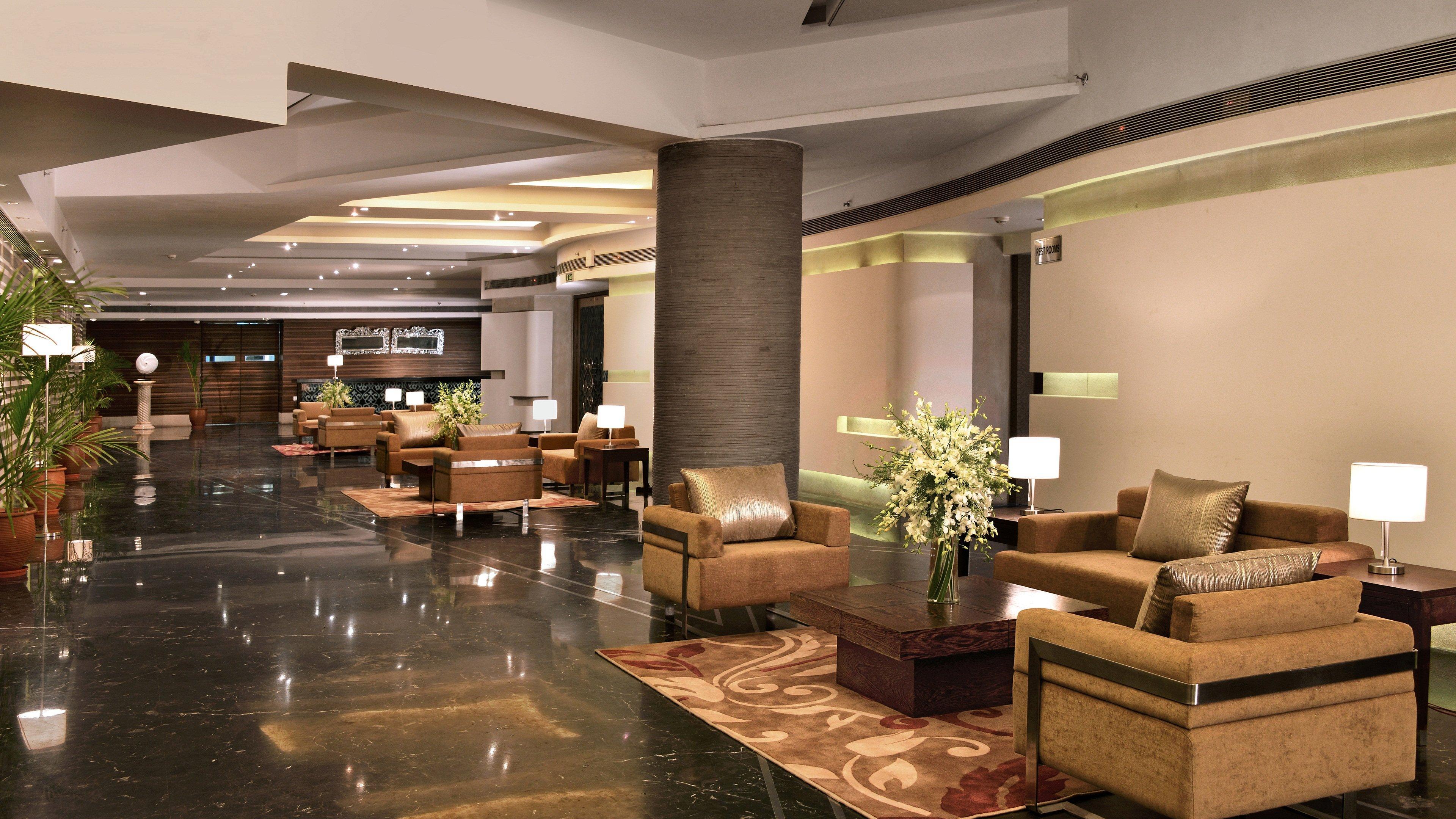 Holiday Inn Chandigarh Panchkula Exterior foto The lobby of the Taj Bengal